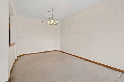 7450 North Waukegan Road Niles IL 60714