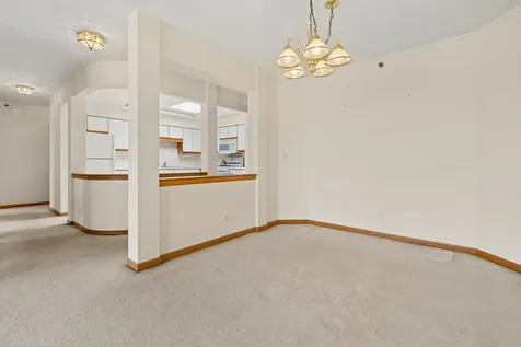 7450 North Waukegan Road Niles IL 60714