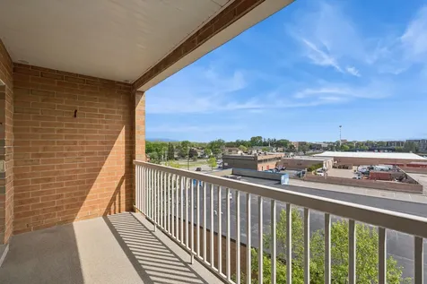 7450 North Waukegan Road Niles IL 60714