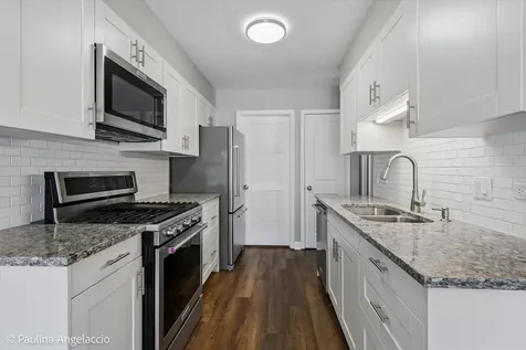 111 Lindenwood Court Vernon Hills IL 60061