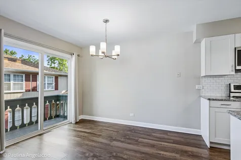 111 Lindenwood Court Vernon Hills IL 60061