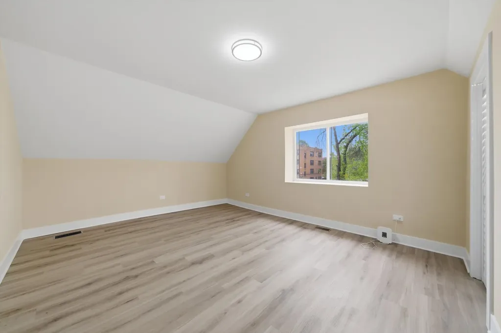 4532 West Maypole Avenue Chicago IL 60624
