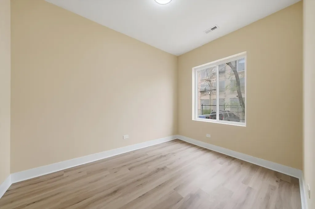 4532 West Maypole Avenue Chicago IL 60624
