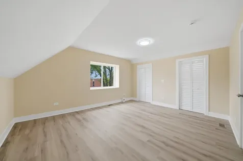 4532 West Maypole Avenue Chicago IL 60624