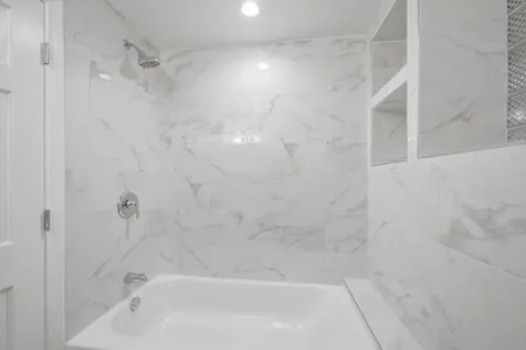 4532 West Maypole Avenue Chicago IL 60624