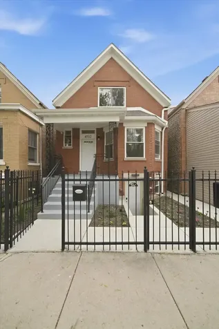 4532 West Maypole Avenue Chicago IL 60624