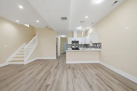 4532 West Maypole Avenue Chicago IL 60624