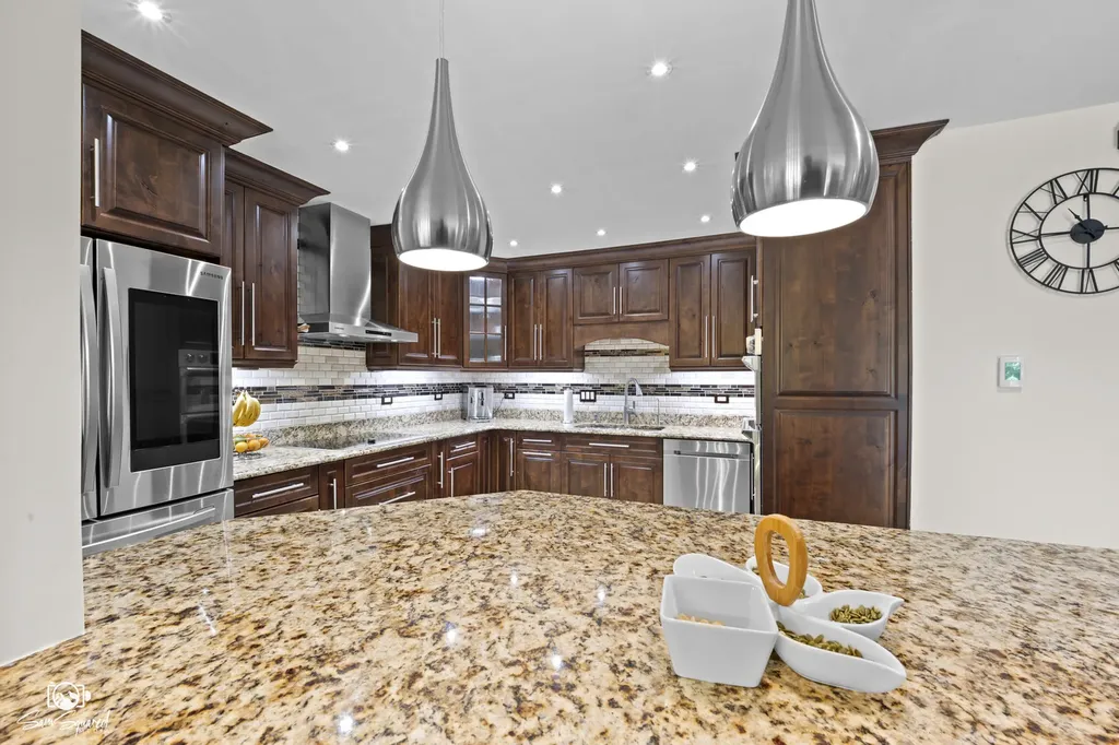 2605 Oxford Court Darien IL 60561