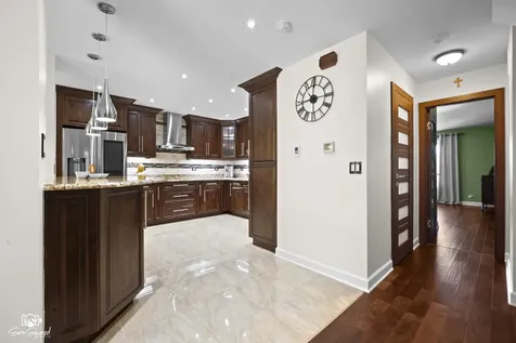 2605 Oxford Court Darien IL 60561