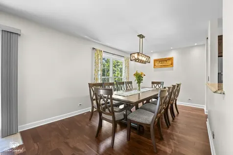 2605 Oxford Court Darien IL 60561