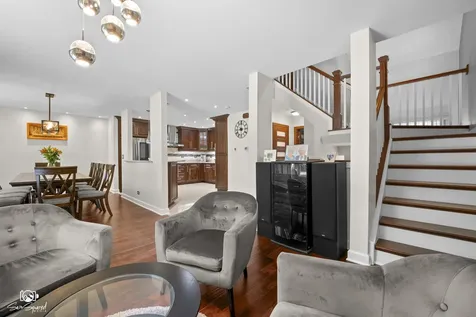 2605 Oxford Court Darien IL 60561