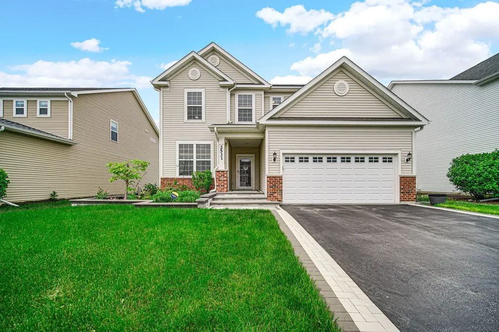 2531 Basin Trail Lane Naperville IL 60563