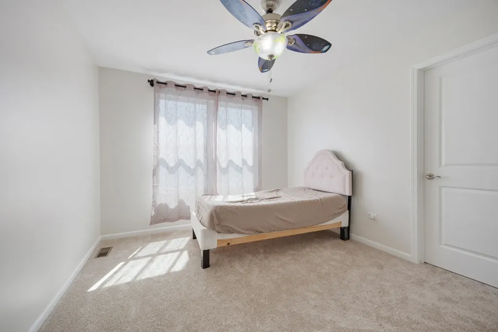 2531 Basin Trail Lane Naperville IL 60563
