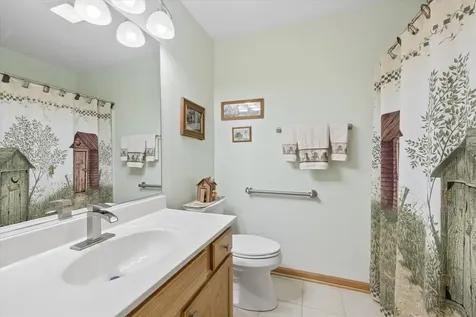 1479 Mackenzie Lane Elgin IL 60120