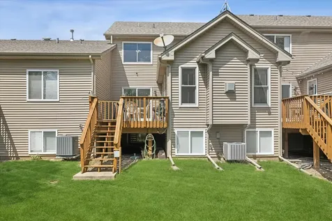 1479 Mackenzie Lane Elgin IL 60120