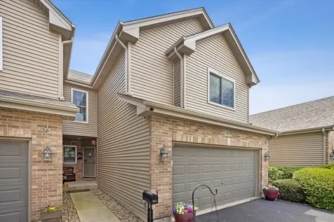 1479 Mackenzie Lane Elgin IL 60120