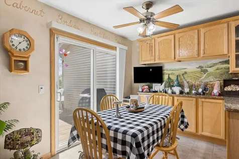 1479 Mackenzie Lane Elgin IL 60120