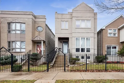 4528 South Saint Lawrence Avenue Chicago IL 60653