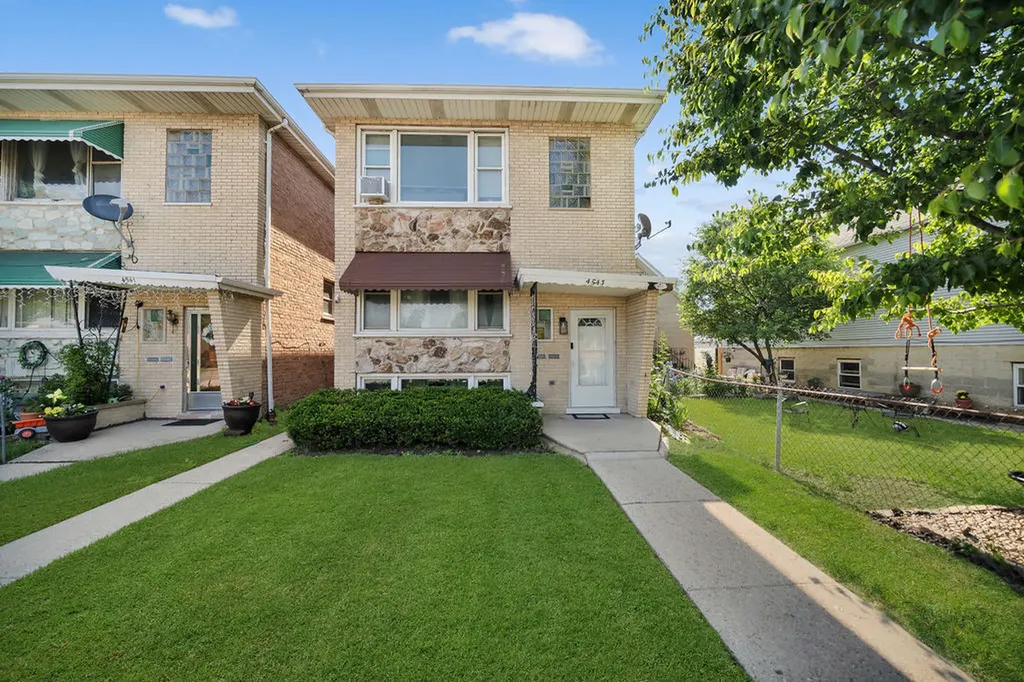 4543 South Drake Avenue Chicago IL 60632