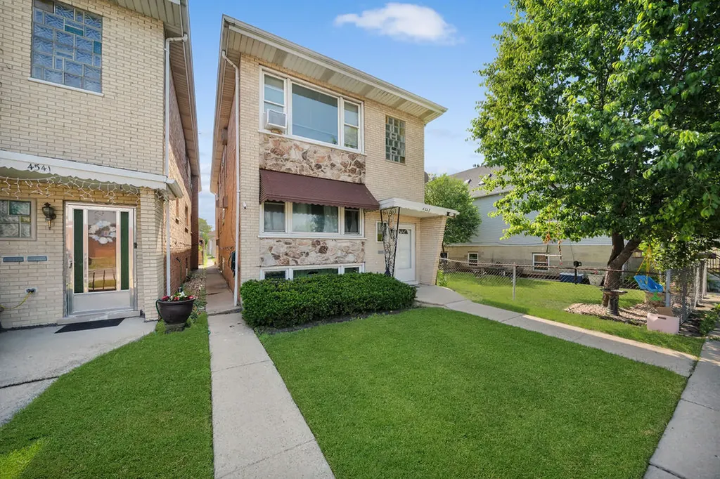 4543 South Drake Avenue Chicago IL 60632
