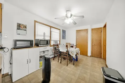 4543 South Drake Avenue Chicago IL 60632