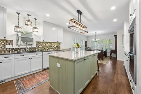 376 Rosewood Avenue Winnetka IL 60093