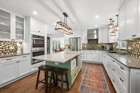 376 Rosewood Avenue Winnetka IL 60093