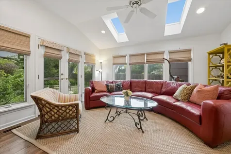376 Rosewood Avenue Winnetka IL 60093