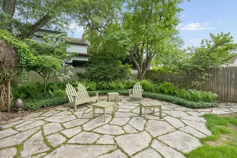 376 Rosewood Avenue Winnetka IL 60093