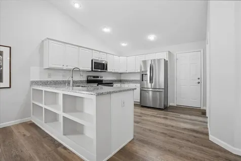 25 Inglewood Lane Bloomington IL 61704