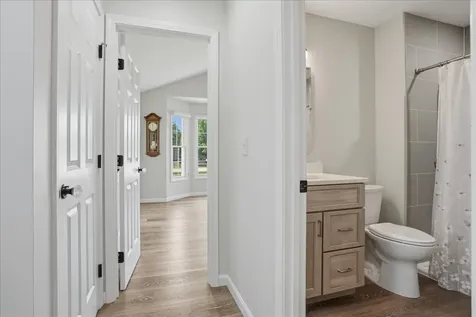 25 Inglewood Lane Bloomington IL 61704