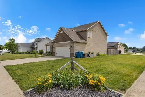 3001 Applewood Drive Monticello IL 61856