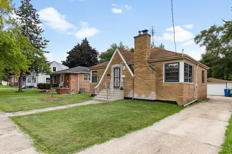 360 Streamside Drive Harvey IL 60426