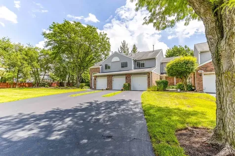 447 Canterbury Drive Carol Stream IL 60188