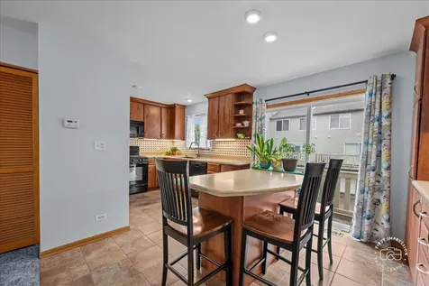 1637 Orchard Court West Chicago IL 60185