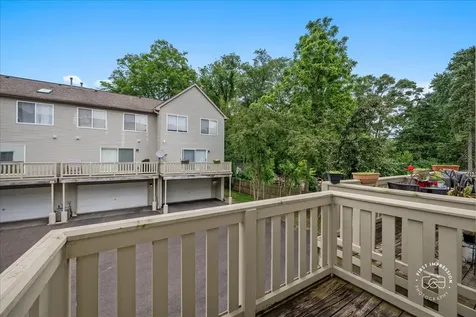 1637 Orchard Court West Chicago IL 60185