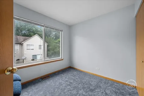1637 Orchard Court West Chicago IL 60185