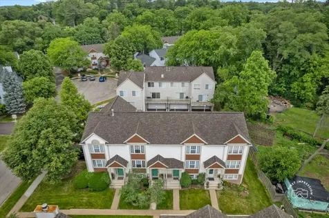 1637 Orchard Court West Chicago IL 60185