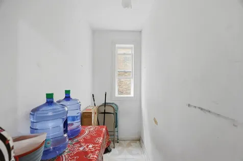 4937 West Huron Street Chicago IL 60644