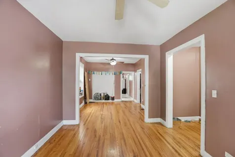 4937 West Huron Street Chicago IL 60644