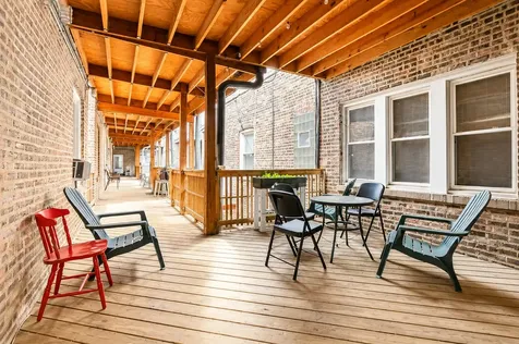 2453 North Clark Street Chicago IL 60614