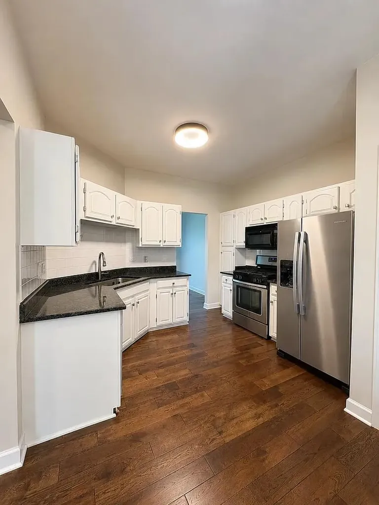 1241 Tennyson Lane Naperville IL 60540