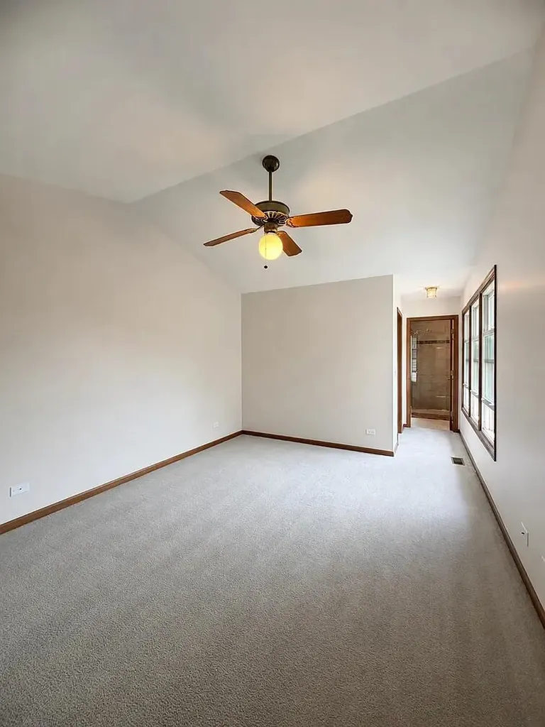 1241 Tennyson Lane Naperville IL 60540
