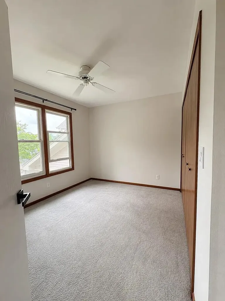 1241 Tennyson Lane Naperville IL 60540