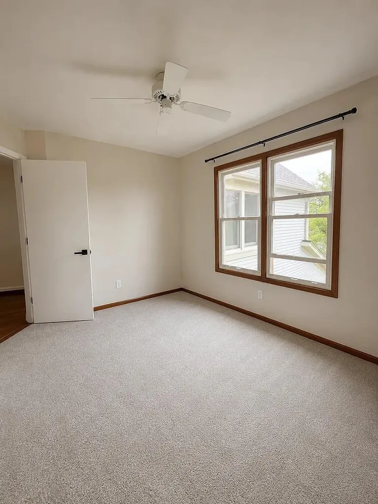 1241 Tennyson Lane Naperville IL 60540