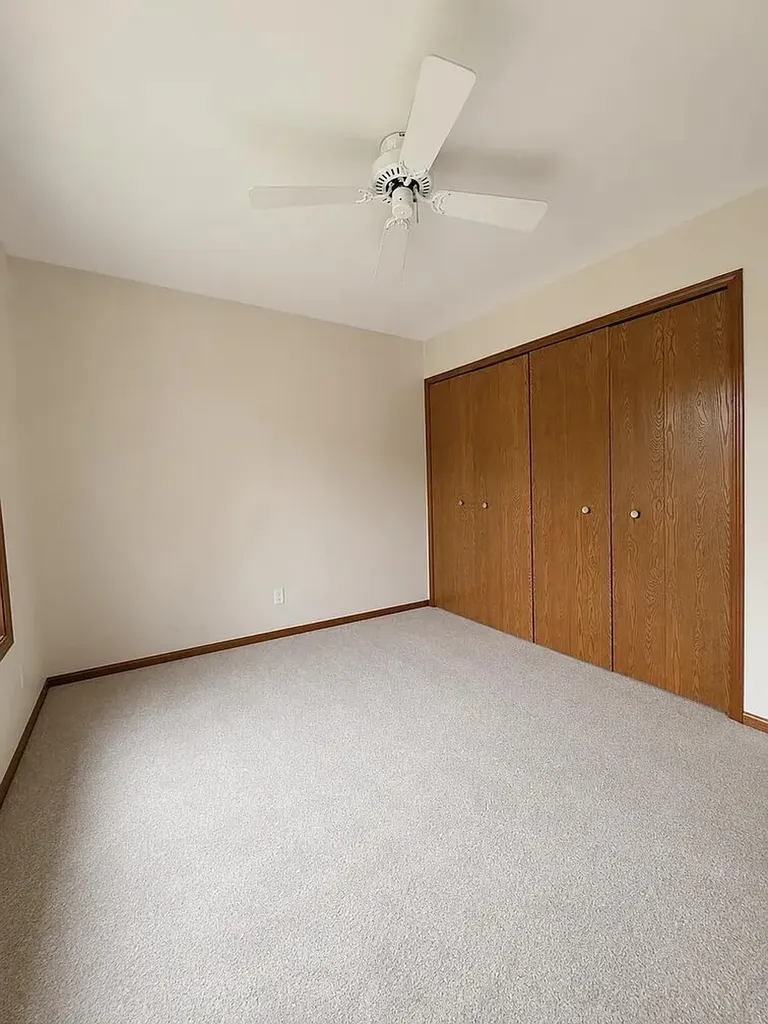 1241 Tennyson Lane Naperville IL 60540