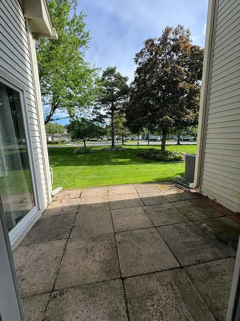 1241 Tennyson Lane Naperville IL 60540