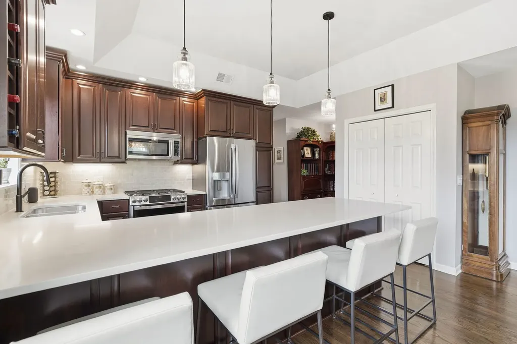 1422 North Orleans Street Chicago IL 60610