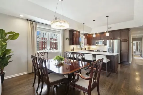 1422 North Orleans Street Chicago IL 60610