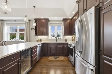 1422 North Orleans Street Chicago IL 60610